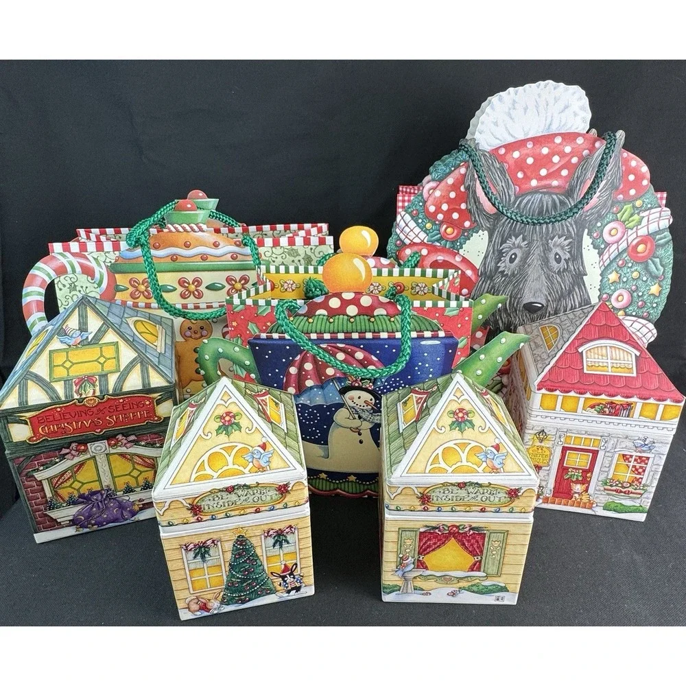 Lot Of 7 Mary Engelbreit Gift Wrapping 3 Gift bags & 4 Gift box Houses
